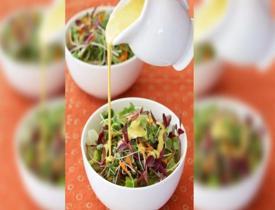 Salatayı muhteşem lezzete dönüştüren 5 enfes sos