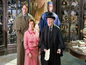 Harry Potter’ın “Sihir Bakanı” hayatını kaybetti