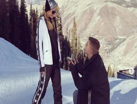 Paris Hilton'a romantik evlilik teklifi!