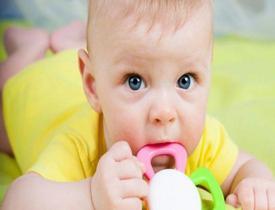 Bebekler için diş kaşıyıcıları