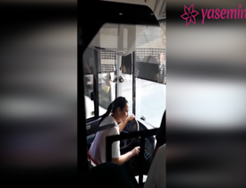 Adana'da bir kadın otobüs şoförü sosyal medyada gündem oldu!