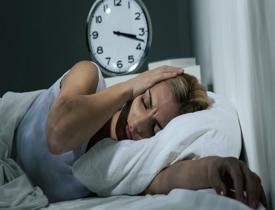 Uyku kaybı salgını nedir? Uykusuzluğun sebepleri neler? Uykusuzluğa iyi gelen besinler...