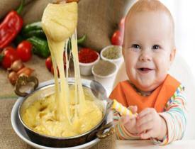 Bebeklere ne zaman kuymak verilir? Bebekler için kahvaltılık muhlama tarifi! Mısır unu maması