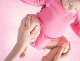 Kalça çıkığının (Displapizi) nedenleri nelerdir? Bebeklerde kalça çıkığı nasıl tedavi edilir?