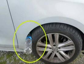 Arabanızın lastiğine sıkıştırılmış pet şişe görürseniz dikkat! Hemen polisi arayın, çünkü...