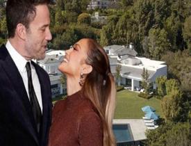 Jennifer Lopez ve Ben Affleck yeni malikanesine servet ödedi! 