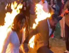 Gelin ve damat kendisini ateşe verdi! Düğüne gelen misafirler şok geçirdi