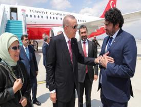 Hakan Taşıyan'dan büyük vefa! Cumhurbaşkanı Erdoğan'ı sevgiyle karşıladı