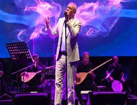 Diyarbakır'da Yavuz Bingöl konseri nefes kesti! 
