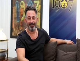 Cem Yılmaz'dan Fenerbahçe-Galatasaray derbi skoruna ilginç yorum! "Teşekkürler Fenerbahçe"