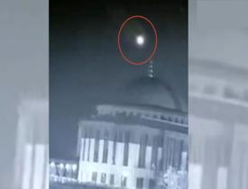 İstanbul'da şaşırtan görüntüler! Meteorun düşüş anı saniye saniye kaydedildi