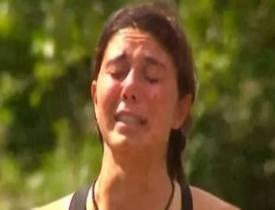 Survivor'da duygusal anlar! Nefise oyun sonrası gözyaşlarına boğuldu