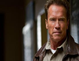 Terminatör'ün yıldızı Arnold Schwarzenegger gözaltına alındı! Saati başına iş açtı
