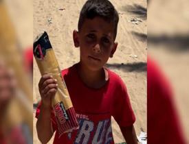 Cömertliği boyundan büyük! Gazzeli çocuğun cömertliği gözleri doldurdu