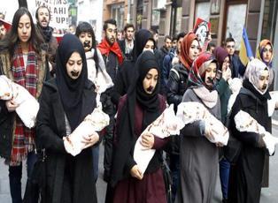 Saraybosna'lı kadınlardan Halep eylemi