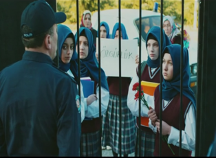 KADEM'den referandum mesajlı kadınlar günü videosu