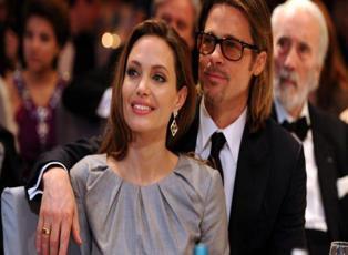 Angelina Jolie ve Brad Pitt boşandı