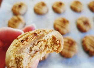 Ağızda dağılan tahinli kurabiye nasıl yapılır?