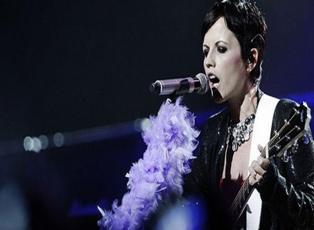 Dolores O'Riordan hayatını kaybetti!