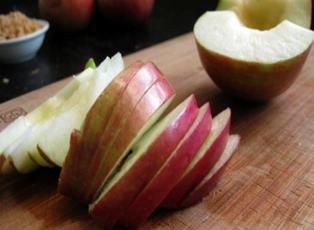Elmanın kararması nasıl önlenir? 