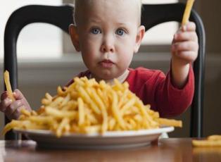 Çocuklar için en zararlı yiyecekler