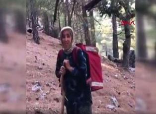 Antalya'da yaşlı kadın orman ekiplerine erzak taşıdı