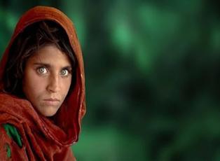 National Geographic'in meşhur 'Afgan kızı' Şarbat Gula İtalya'da