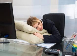 Oruçluyken 1 saat uyumanın faydaları nelerdir? Öğle uykusunun vücuda etkileri