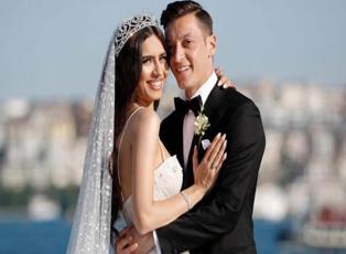 Mesut Özil eşi Amine Gülşe için kesenin ağzını açtı! 