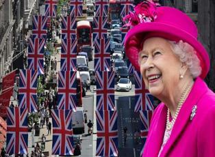 Kraliçe II. Elizabeth'in tahtta 70'inci yıl dönümü için tüm ülke bayraklarla donatıldı!