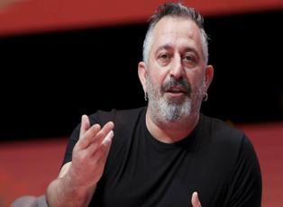 Battıkça batıyor! Cem Yılmaz Erşan Kuneri'deki başarısızlıktan sonra rotasını Ayzek'e çevirdi