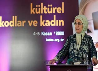 Emine Erdoğan KADEM’in 5. Uluslararası Kadın ve Adalet Zirvesi'nde önemli konulara değindi!
