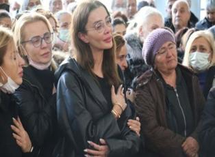 Özge Ulusoy'dan "Vicdansızlar" tepkisi! Babasının cenazesindeki görüntüsü hakkında...