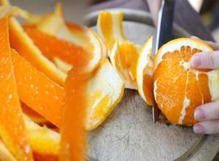 Portakal kabuğunun cilde faydaları nelerdir? Portakal kabuğunu sakın çöpe atmayın