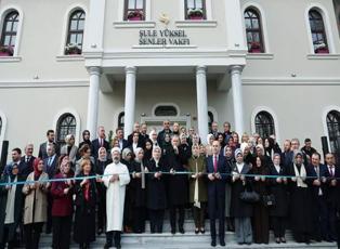 Cumhurbaşkanı Erdoğan öncülüğünde Şule Yüksel Şenler Vakfı hizmet binası açıldı