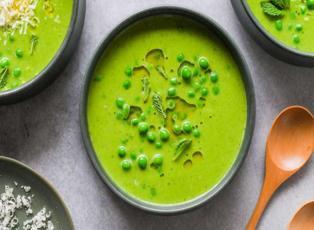 Yeşil bezelye çorbası tarifi! Rahatlatıcı bezelye çorbası nasıl yapılır?