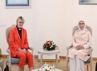 Emine Erdoğan İsveç Başbakanı'nın eşi ile görüştü! Erdoğan üzüntüsünü dile getirdi