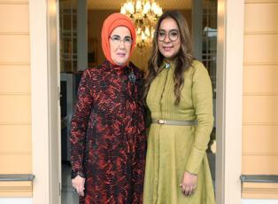 Emine Erdoğan, Surinam Cumhuriyeti Devlet Başkanı’nın eşi ile bir araya geldi!