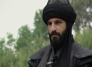 Mehmed Fetihler Sultanı’nın yıldızı Serkan Çayoğlu tarzıyla sosyal medyada gündem oldu!