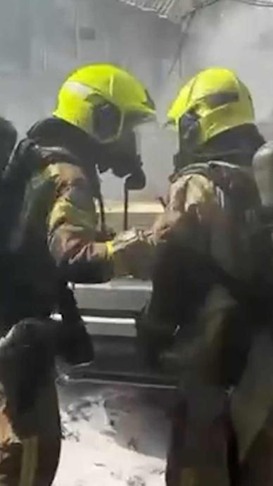 İran İsrail'i vurdu: 8 yaralı!