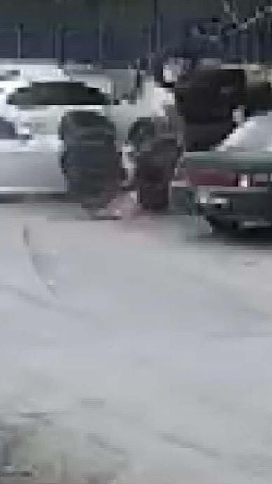 Drift atan ayrı, hızlı gelen ayrı kaza yapıyor!