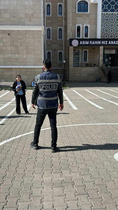 Saldırılar sonrası okullarda yeni d&ouml;nem