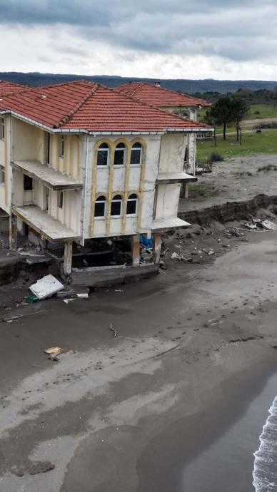 VİLLALAR DENİZE TAM SIFIR OLDU!