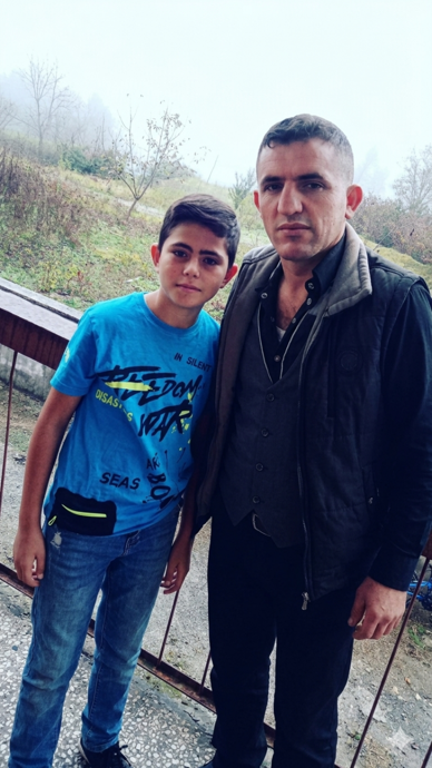 Babasının acısına dayanamadı