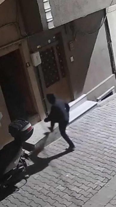 Bina girişinde taciz iddiası!