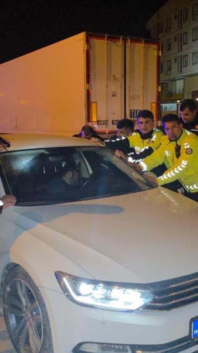 Sızan s&uuml;r&uuml;c&uuml; bir t&uuml;rl&uuml; uyanmadı