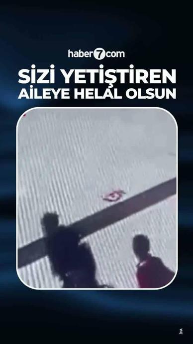 Sizi yetiştiren aileye helal olsun!