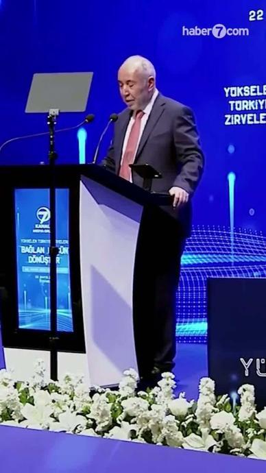 Karaman: "T&uuml;rkiye tarihi bir d&ouml;n&uuml;m yaşıyor"