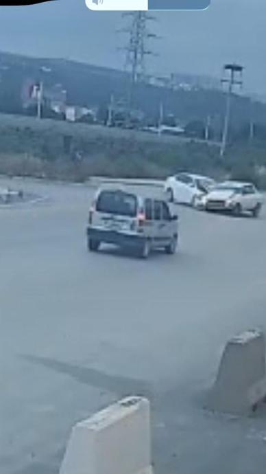 Kavşakta 3 ara&ccedil; &ccedil;arpıştı!