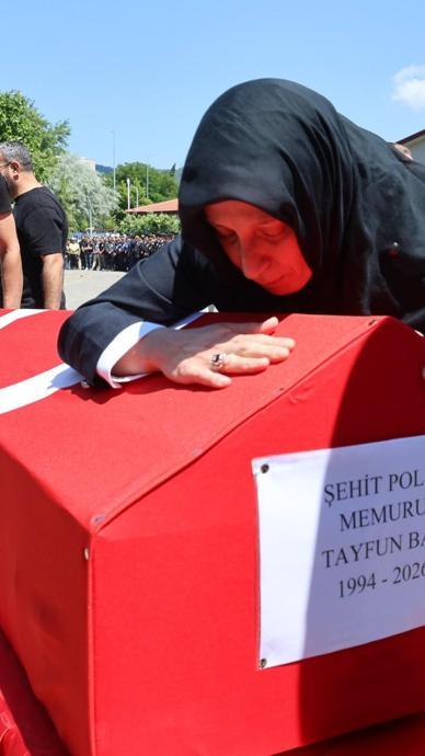 Şehit eşinin herkesi ağlatan metaneti